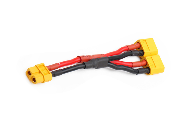 AMASS出品 XT60并聯(lián)線 線長(zhǎng)7cm 1母2公 電流相加 16AWG硅膠線